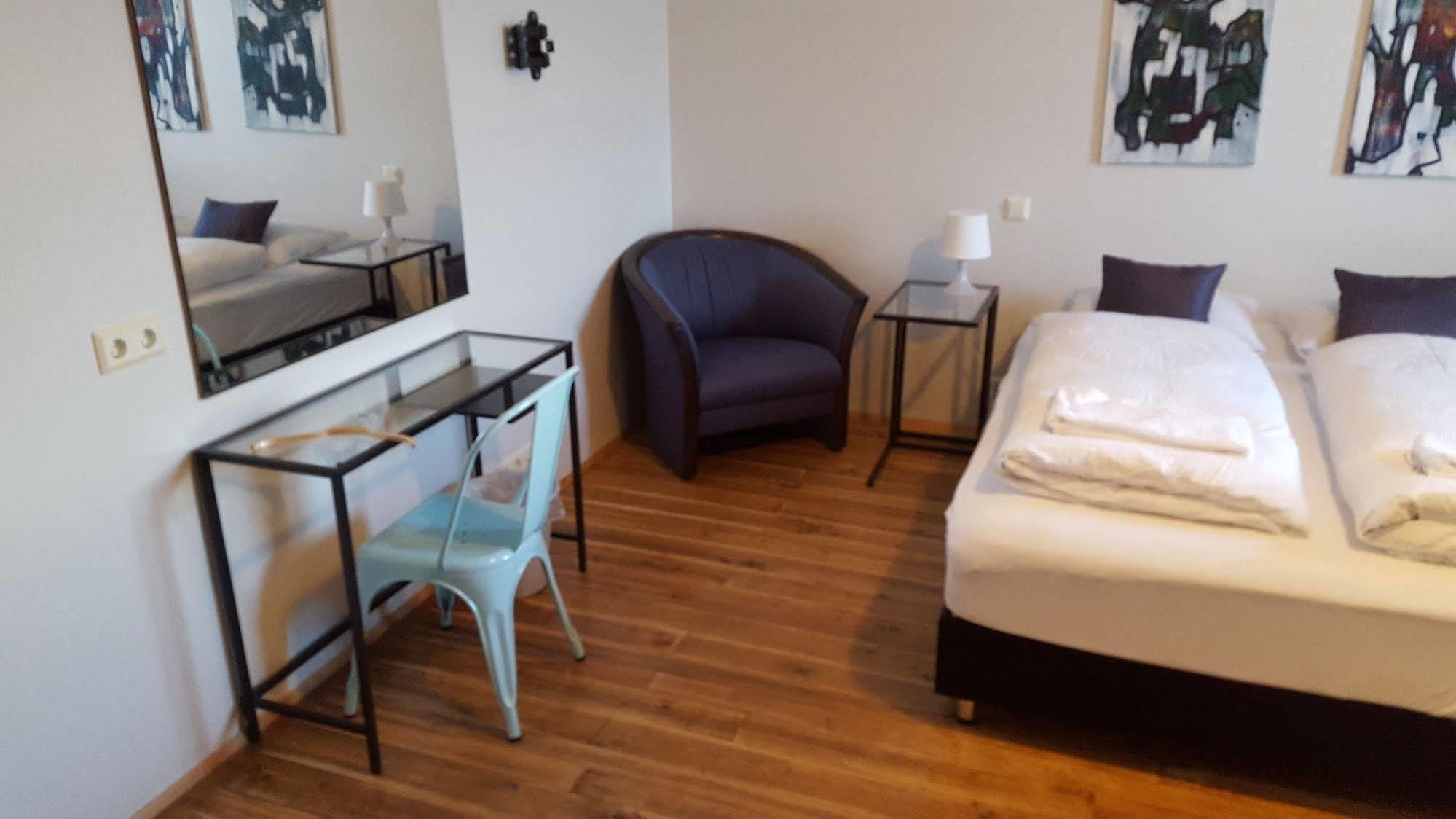 Hotel Sveinbjarnargerdi Svalbarthseyri Εξωτερικό φωτογραφία